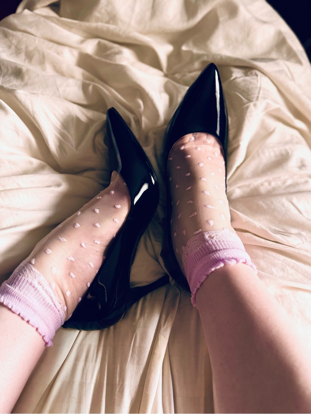 Sheer Polka Dot Anklet Socks - Black on Nude - Picture 11 of 11
